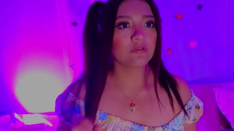 Tila Tequila online show from January 13, 3:23 am