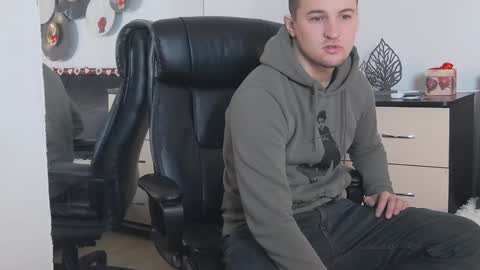 ask me online show from February 8, 2:16 pm