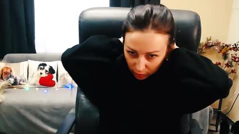 Luisa online show from October 1, 7:40 am