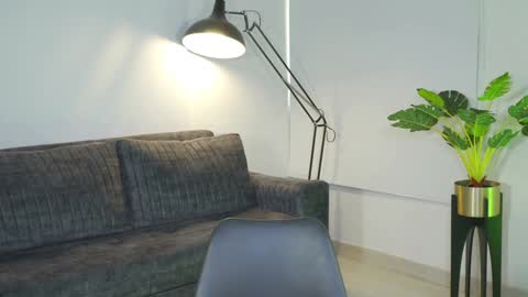 Snapshot of timmyshy chatting on January 26, 9:18 pm timmyshy online show from January 26, 9:18 pm