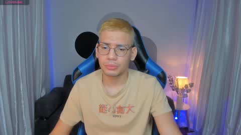 timi  jones online show from December 11, 10:47 am