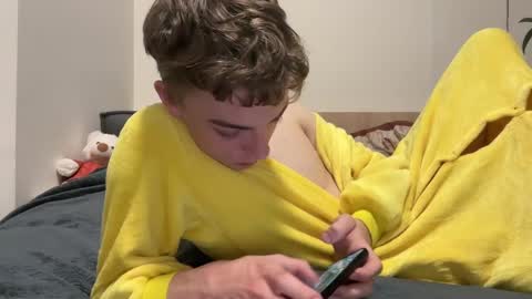 Snapshot of timveret chatting on February 14, 9:43 pm Wizard online show from February 14, 9:43 pm