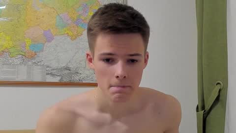 Snapshot of timytwinkboy chatting on January 14, 3:36 pm Tim online show from January 14, 3:36 pm