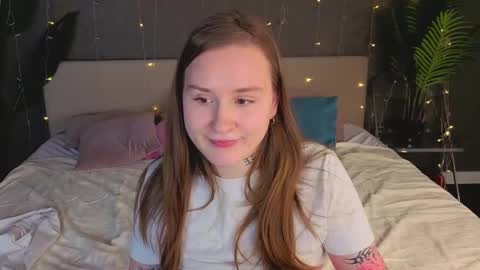 Stella online show from March 9, 9:36 am