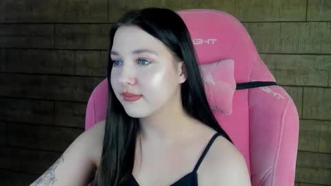 TinaBurton online show from December 2, 4:21 am