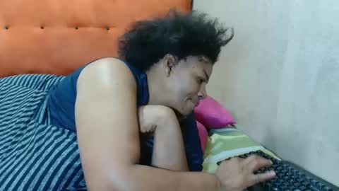 tinagiant online show from November 8, 12:08 pm