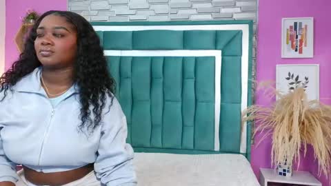Tina online show from June 8, 2:18 pm