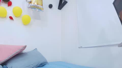 Snapshot of tinkerbell_1 chatting on October 9, 8:25 pm tinkerbell online show from October 9, 8:25 pm