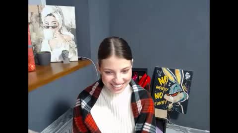 Gloria online show from December 3, 8:15 am