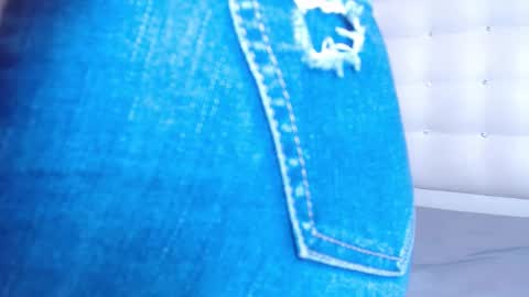 tiny_whore18 online show from February 3, 6:51 am