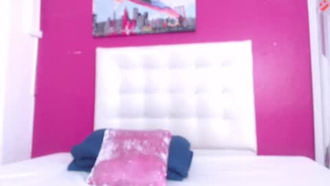 tiny_whore18 online show from January 13, 5:26 am