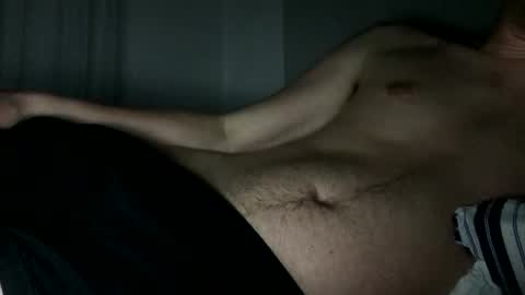 tippedrobin4830 online show from April 3, 10:49 pm