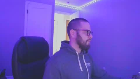 tippertonight online show from December 27, 7:40 am