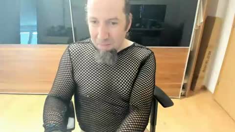 Tirolerboy27 online show from June 25, 12:10 pm