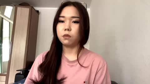 tishabies online show from May 16, 7:05 am