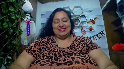 Snapshot of tistmature chatting on October 21, 1:16 pm TISTMATURE online show from October 21, 1:16 pm