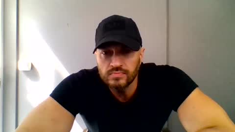titan_heart online show from July 28, 12:48 pm