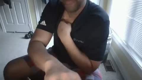 tj526316275 online show from March 22, 11:25 am