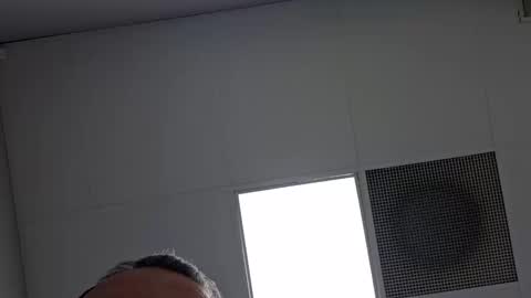 Vols online show from March 10, 5:18 pm