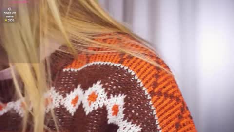 Mary online show from December 19, 7:04 am