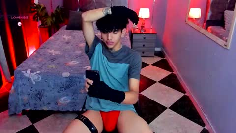 todoroki_g online show from October 11, 11:59 am