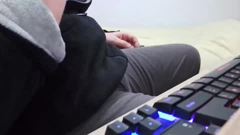 toloneo1 online show from March 18, 11:10 pm