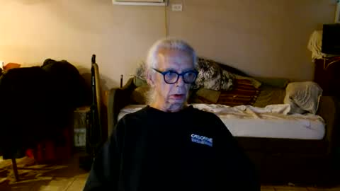 tom112292014 online show from June 9, 2:39 pm