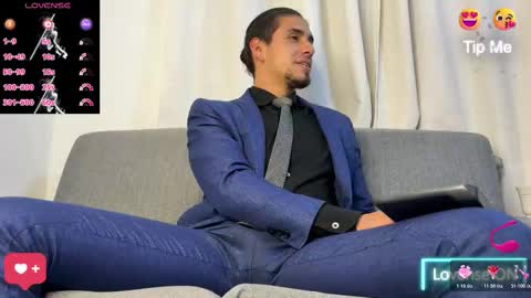 TOM online show from March 3, 8:54 am