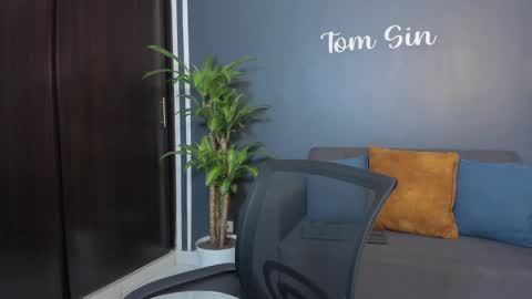 Tom Sin online show from January 22, 12:27 am