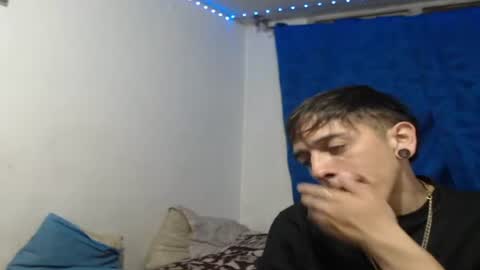 tomas_turbado_ online show from August 6, 6:55 am