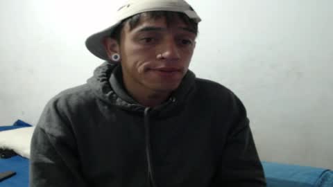 tomas_turbado_ online show from April 21, 7:26 am