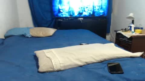 tomas_turbado_ online show from May 31, 7:18 am