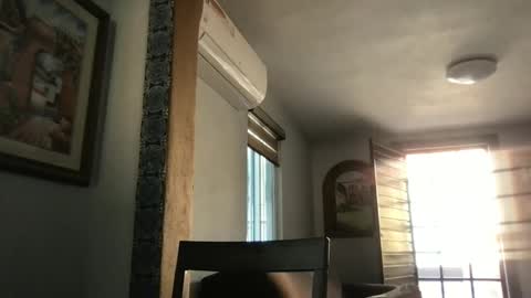 Hola online show from December 31, 5:07 pm