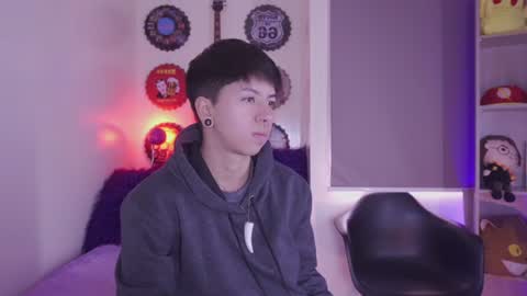 Tommy online show from July 7, 12:42 pm