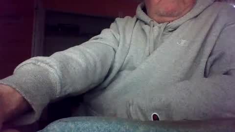 tomcat4848 online show from November 5, 7:05 pm