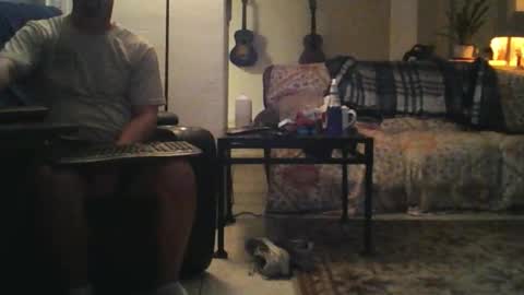 sirmuggsalot online show from March 7, 4:12 am