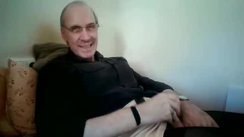 tomislav321 online show from April 17, 4:31 pm
