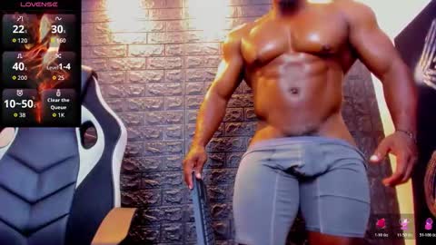 Tom Mike online show from February 13, 12:36 am