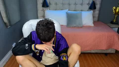 Tommy  online show from March 11, 10:18 am