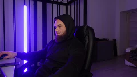  tommy burnzzz  online show from February 11, 3:29 am