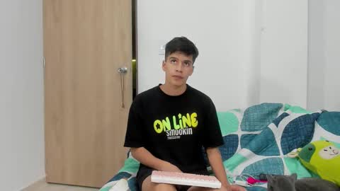   online show from November 7, 1:30 am