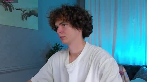 Tommy online show from October 20, 3:17 pm