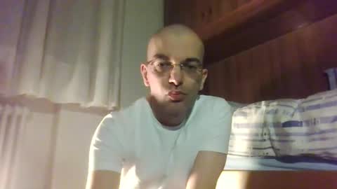 tommycorner online show from December 15, 10:04 pm