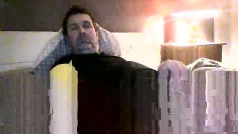 Snapshot of tonio358965 chatting on February 17, 9:32 pm tonio358965 online show from February 17, 9:32 pm