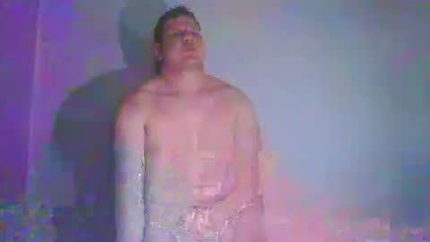 tonny54880 online show from January 13, 9:20 pm