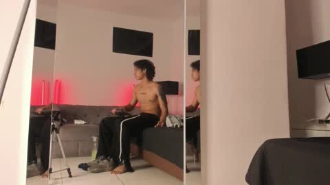 Tony Benedetti online show from February 3, 2:53 am