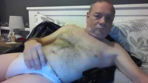 tonygibbson62 online show from February 19, 6:18 pm