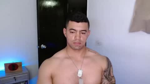 Snapshot of tonyking21 chatting on December 11, 5:53 am ANTONY online show from December 11, 5:53 am