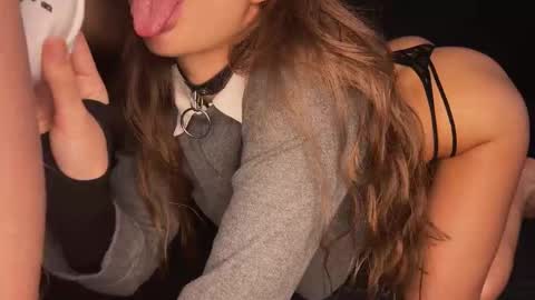 tooclose_toofar online show from November 11, 12:29 pm