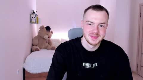 Snapshot of toohornyserj chatting on January 11, 11:24 pm toohornyserj online show from January 11, 11:24 pm